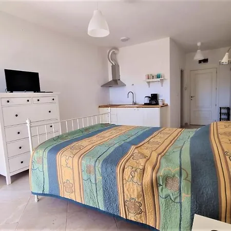 Beautiful Cozy In A Luxury Complex In * 切尔诺莫雷茨